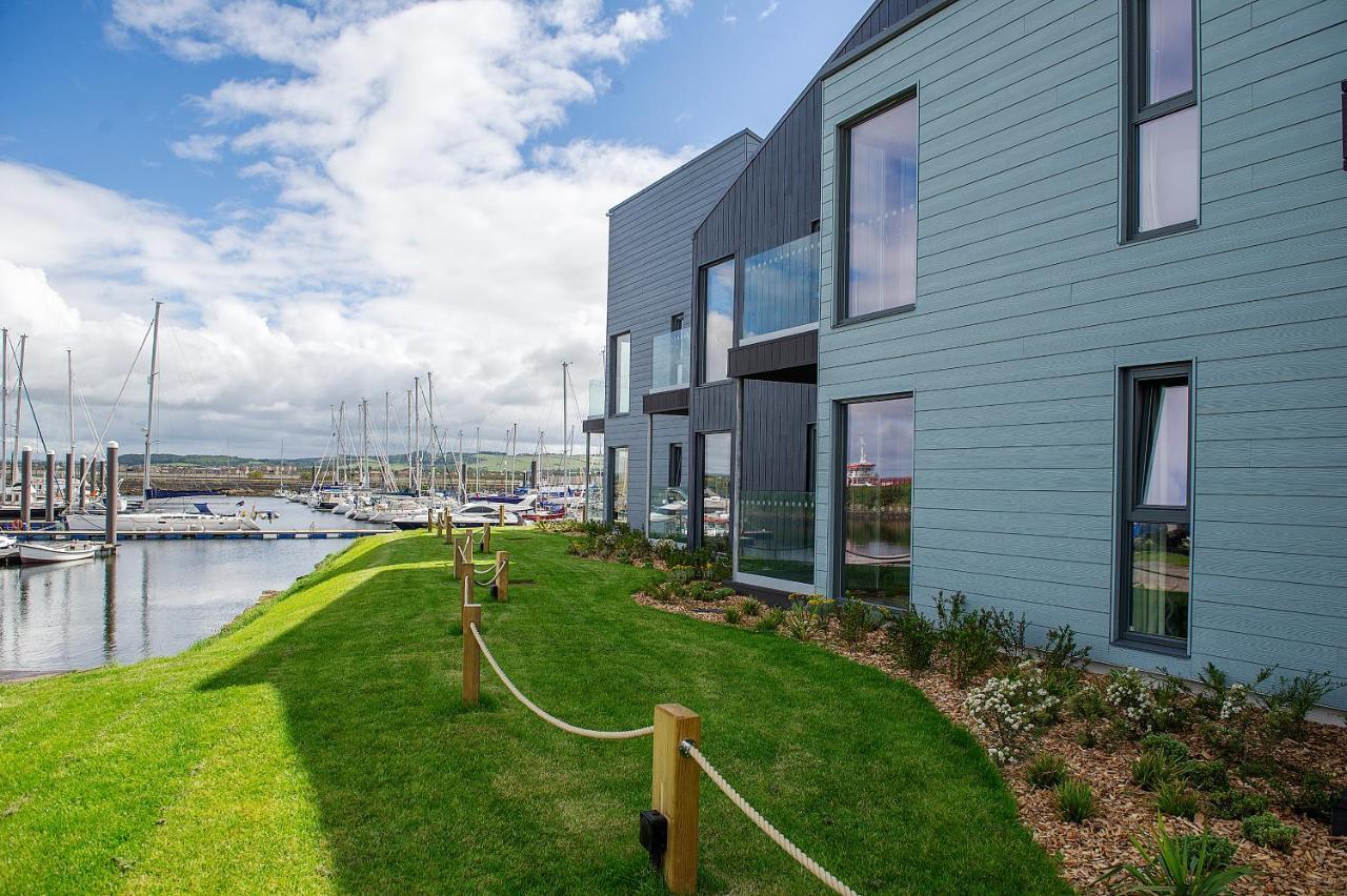 The Salt Lodge Troon Bagian luar foto