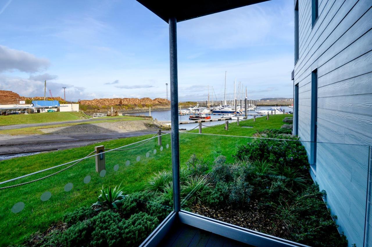 The Salt Lodge Troon Bagian luar foto