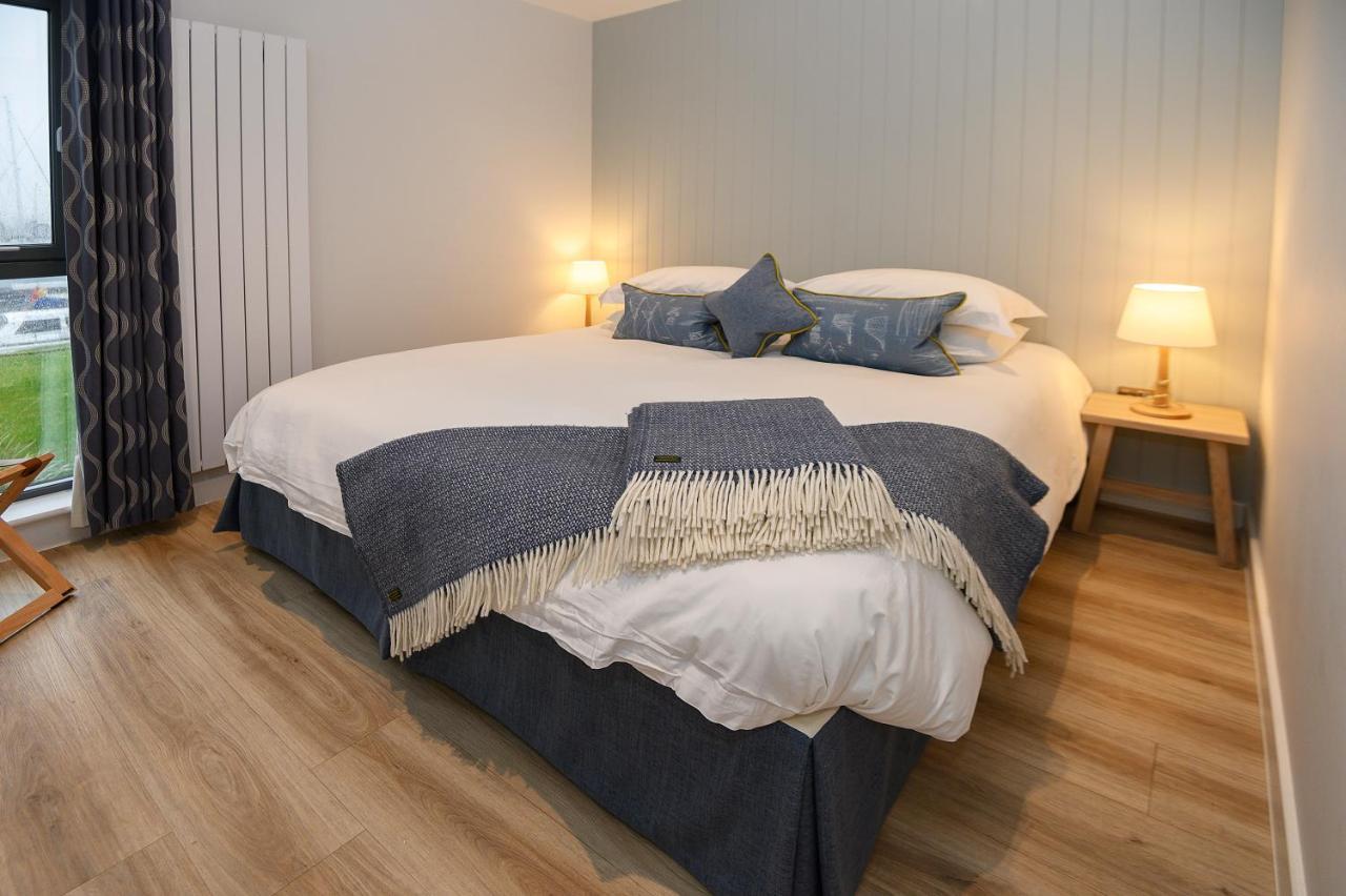 The Salt Lodge Troon Bagian luar foto