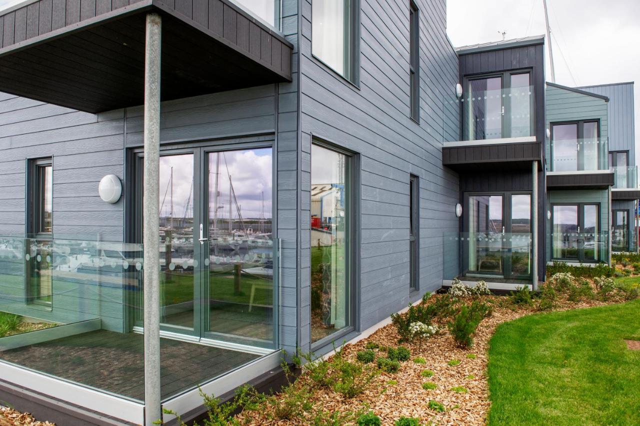 The Salt Lodge Troon Bagian luar foto